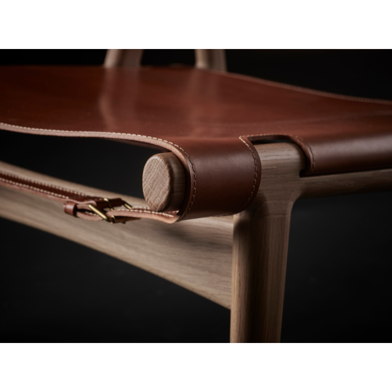 The Hunter Lounge Chair from Eikund of Norway focusing on the leather.