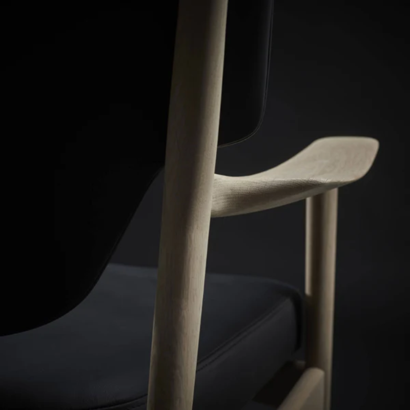 The Veng Lounge Chair from Eikund of Norway in a close up.