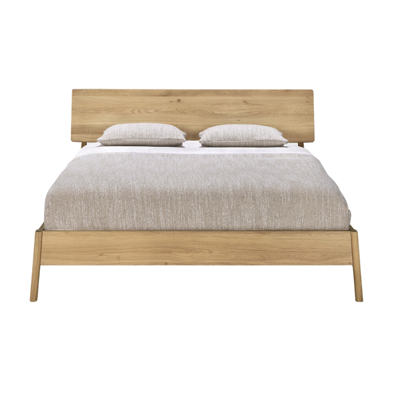 The name 'Air Bed' says it all: the idea was to add softness, roundness and overall lightness to the usual concept of a bed. Ethnicraft’s Air bed in solid oak manages to look sturdy yet light at the same time.