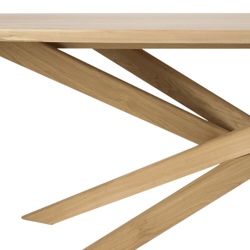 The Mikado oval dining table, designed by Alain van Havre, has been one of our most recognizable designs for years. Its sculptural character is the result of a quest to find a balance between functionality and stability. Mikado’s legs interlock like a well-thought-out puzzle. By exchanging the rectangular tabletop with an ellipse, we increase togetherness and connection. It's easier to interact with your guests, allows you to converse with everyone, and seats over a dozen people comfortably.