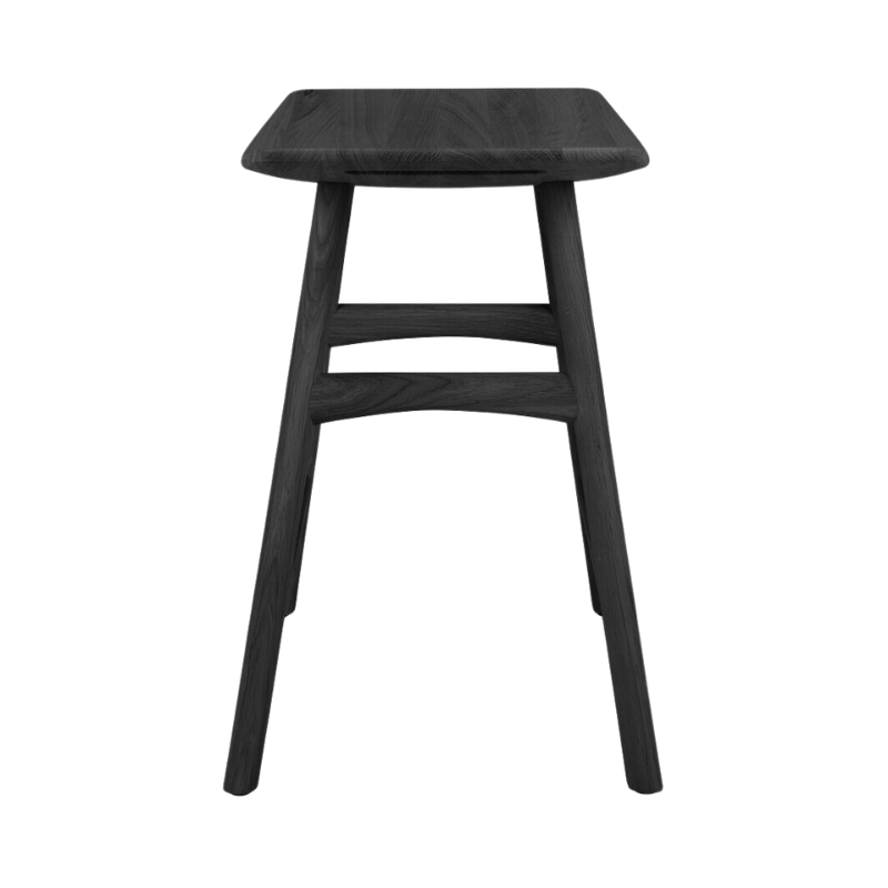 Osso is one of our most popular designs because of its versatility. This oak stool offers comfortable seating in your dining room, and are also great by themselves against a wall, or next to a sofa.