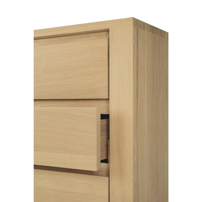 The Shadow sideboard is straightforward and robust with decisive lines. This more recent design with black metal legs, giving the design room to breathe, elevates this sideboard to new heights.