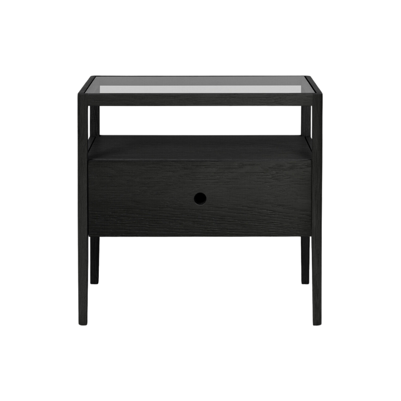 With its one drawer, open space and slightly tapered legs, the Spindle bedside table is the perfect no-nonsense companion for the striking Spindle bed.