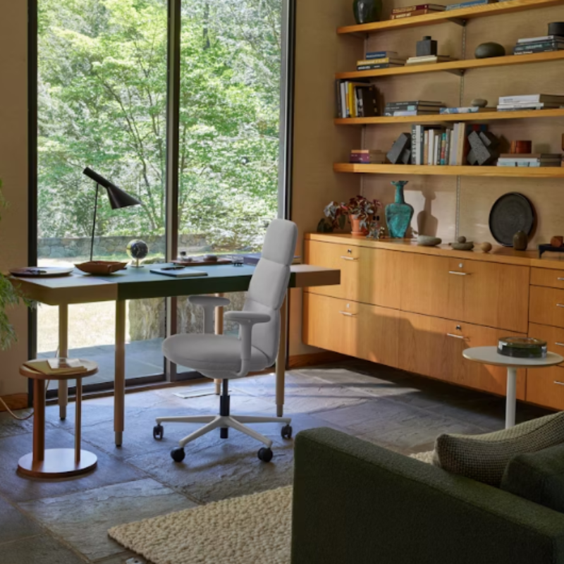 The Asari Chair from Herman Miller in a lounge lifestyle photohgraph.