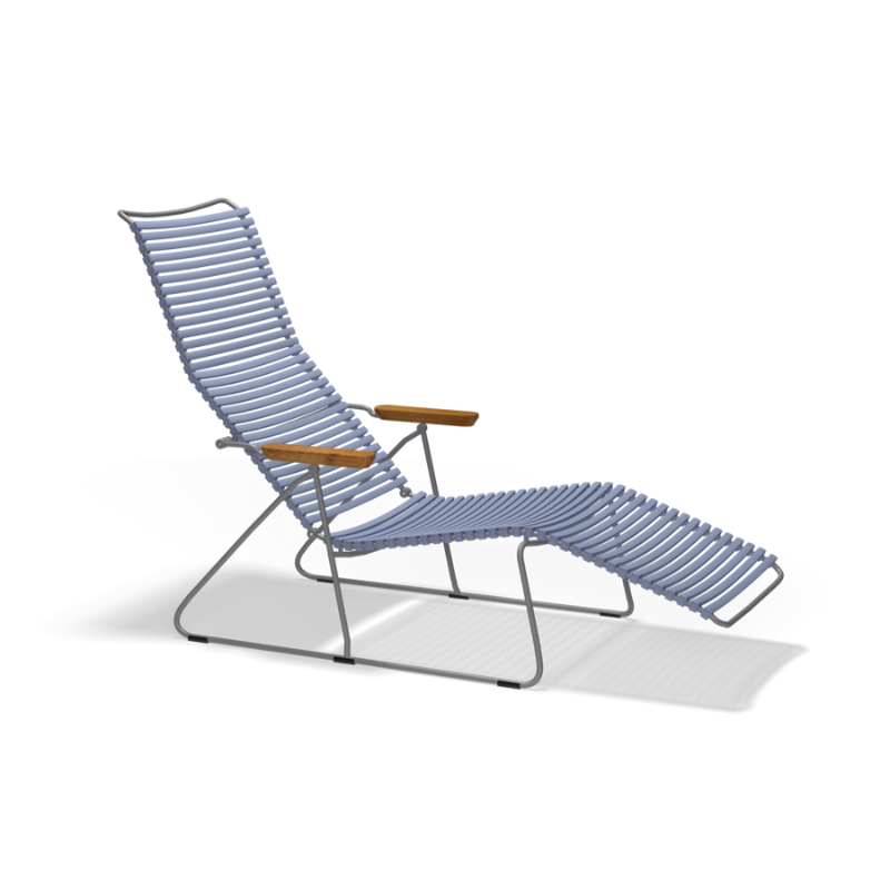 CLICK Sunlounger. The adjustable backrest, is shaped to fit your body perfect in its different positions. The curves make the Sunlounger very sculptural. Sit down, find your position and enjoy.