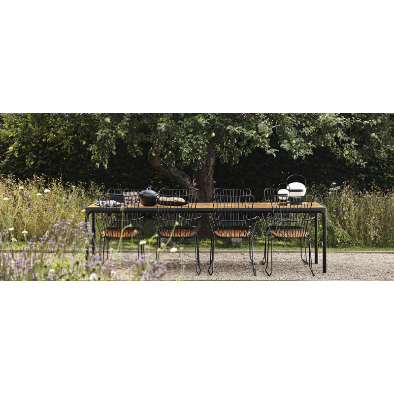 The PAON outdoor dining chair has Scandinavian influences in its design, but with a touch of French Victorian romance. The PAON chairs provides optimal seating comfort which you would not expect from a metal chair! The PAON outdoor dining chairs are also stackable, providing a safe-spacing alternative if desired.