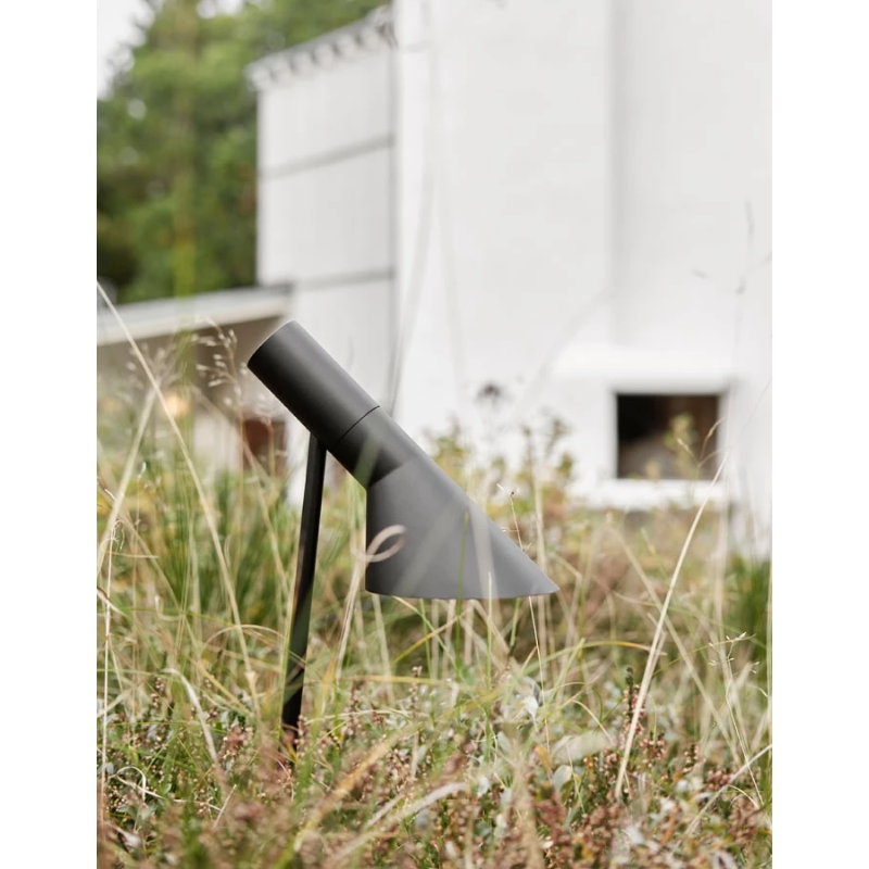 The AJ Garden Bollard from Louis Poulsen in a home.