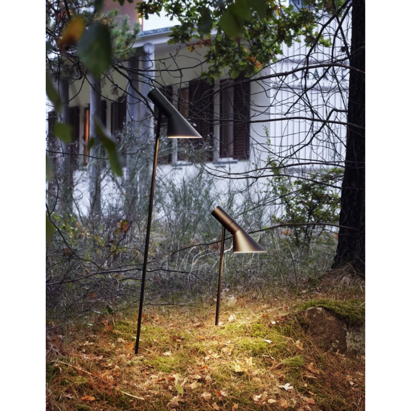 The AJ Garden Bollard from Louis Poulsen outdoor. all-groups