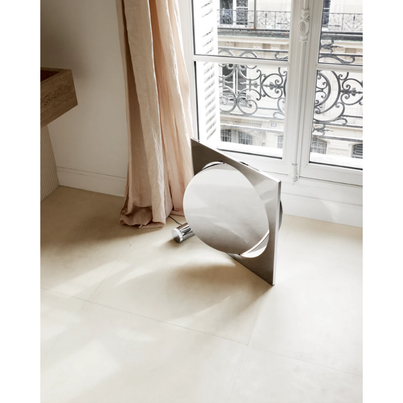 The Moonsetter Floor from Louis Poulsen in a family area.