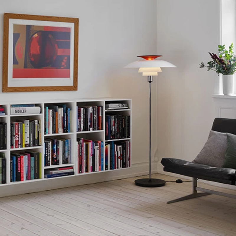 The PH 80 from Louis Poulsen in a home.