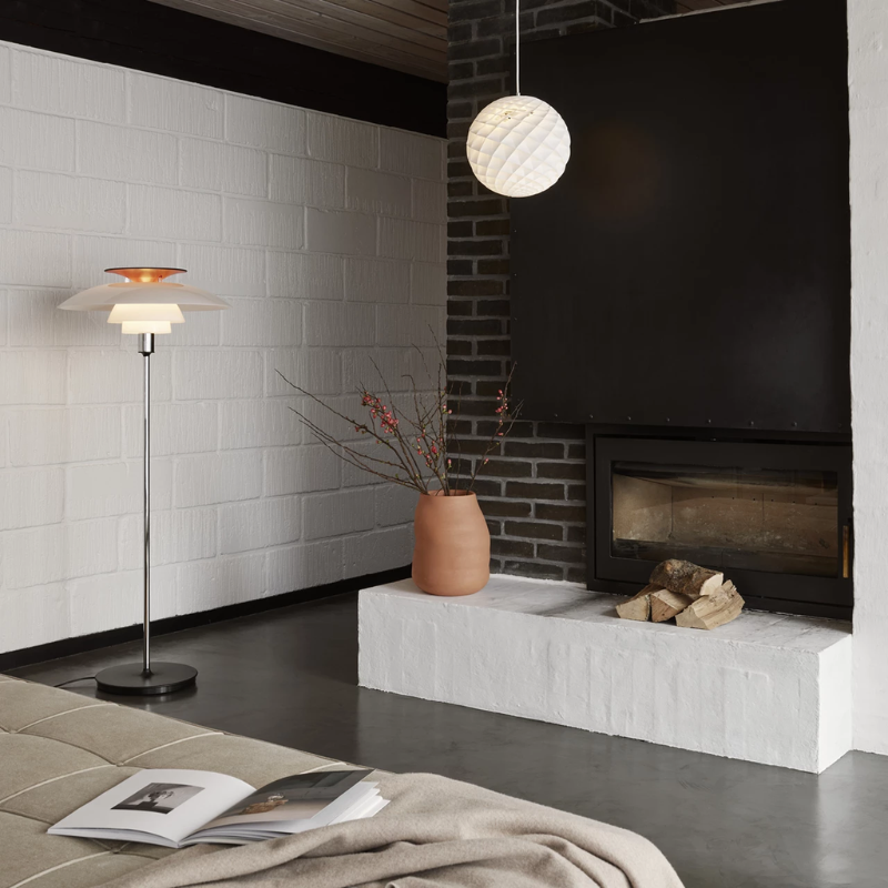 The PH 80 from Louis Poulsen in a living room.