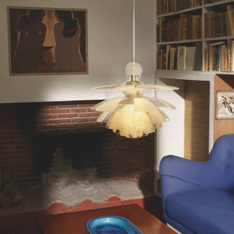 The PH Septima from Louis Poulsen in a living room.