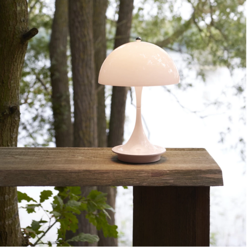 The Panthella 160 Portable from Louis Poulsen outdoors.