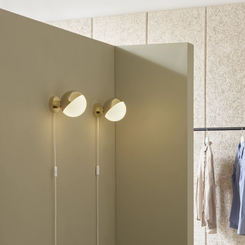 The VL Studio Wall from Louis Poulsen in a bedroom.