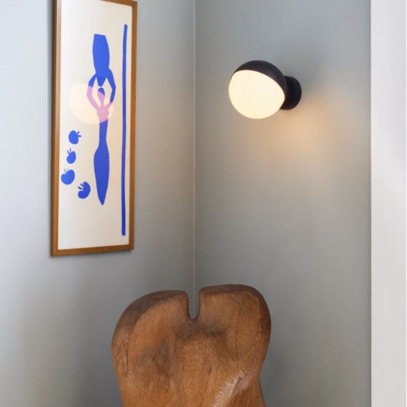 The VL Studio Wall from Louis Poulsen in a living room.