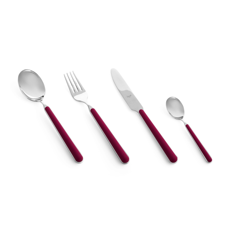 The Fantasia 24 Piece Cutlery Set from Mepra (6 of each per set) in light mauve.