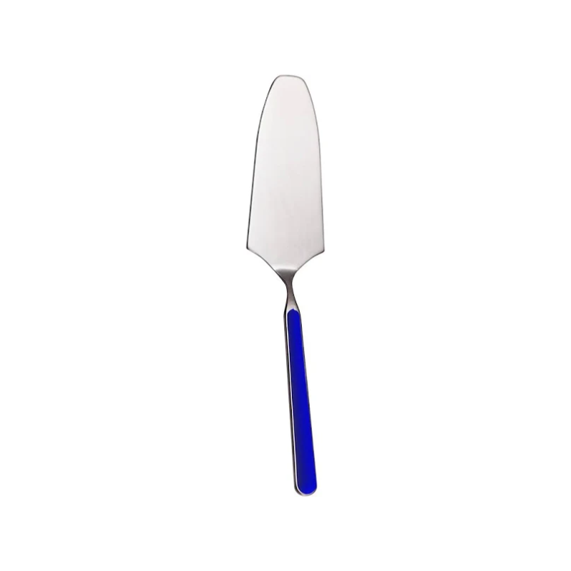 You never get tired of color, especially in our surroundings. Fantasia is a funky apostrophe between the words "elegance" and "refinement" of all our collections. The cake server, cutlery, and serveware is made of 18/10 stainless steel and has highly colored handles with high resistance.