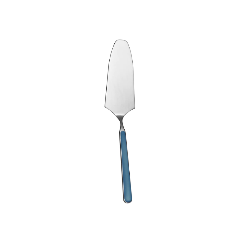 You never get tired of color, especially in our surroundings. Fantasia is a funky apostrophe between the words "elegance" and "refinement" of all our collections. The cake server, cutlery, and serveware is made of 18/10 stainless steel and has highly colored handles with high resistance.