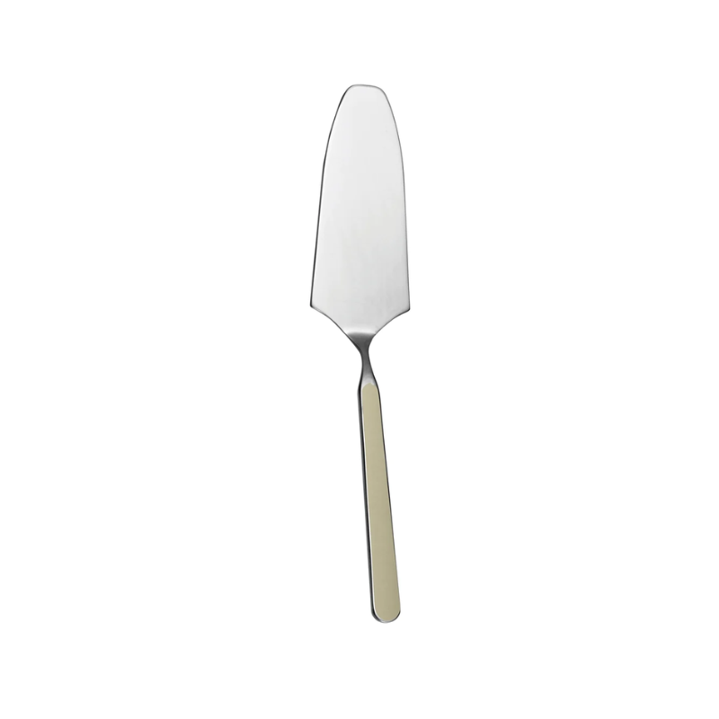 You never get tired of color, especially in our surroundings. Fantasia is a funky apostrophe between the words "elegance" and "refinement" of all our collections. The cake server, cutlery, and serveware is made of 18/10 stainless steel and has highly colored handles with high resistance.
