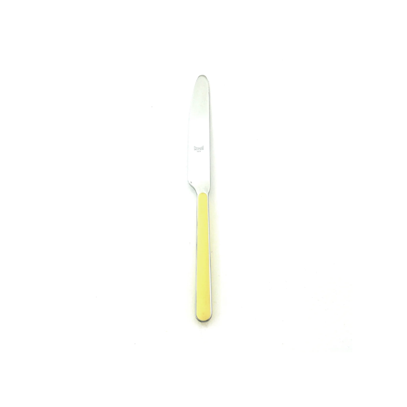 The Fantasia Dessert Knife from Mepra in vanilla.