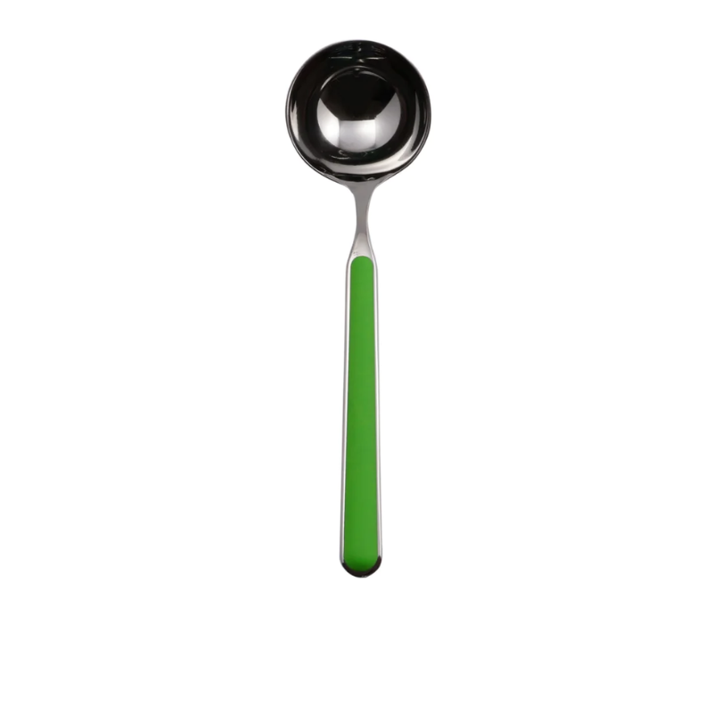The Fantasia Gravy Boat Ladle from Mepra in apple green.