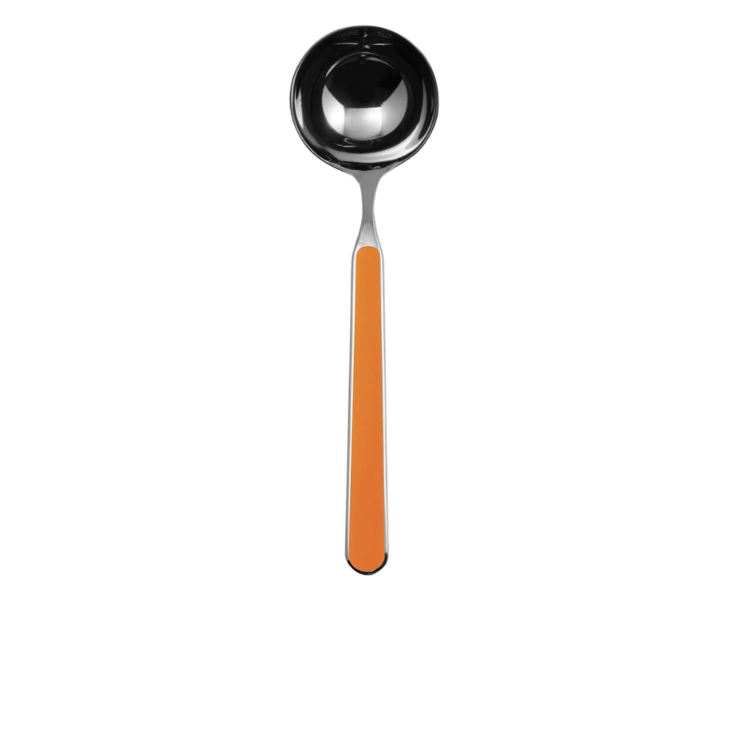 The Fantasia Gravy Boat Ladle from Mepra in carrot.