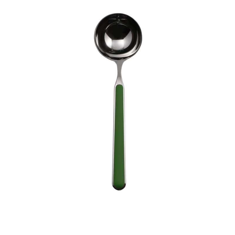 The Fantasia Gravy Boat Ladle from Mepra in green.