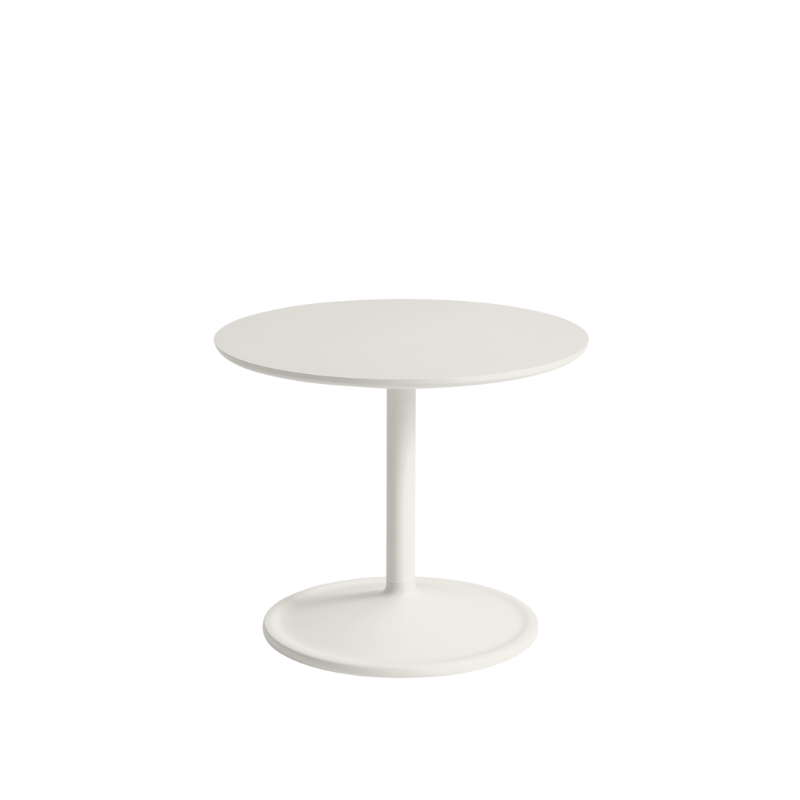 The Soft Side Table is both subtle yet characterful with its softened surfaces and understated functionalities. The soft and user-friendly interaction with the table is enhanced by the gentle grove under the tabletop, making it easy to move around.