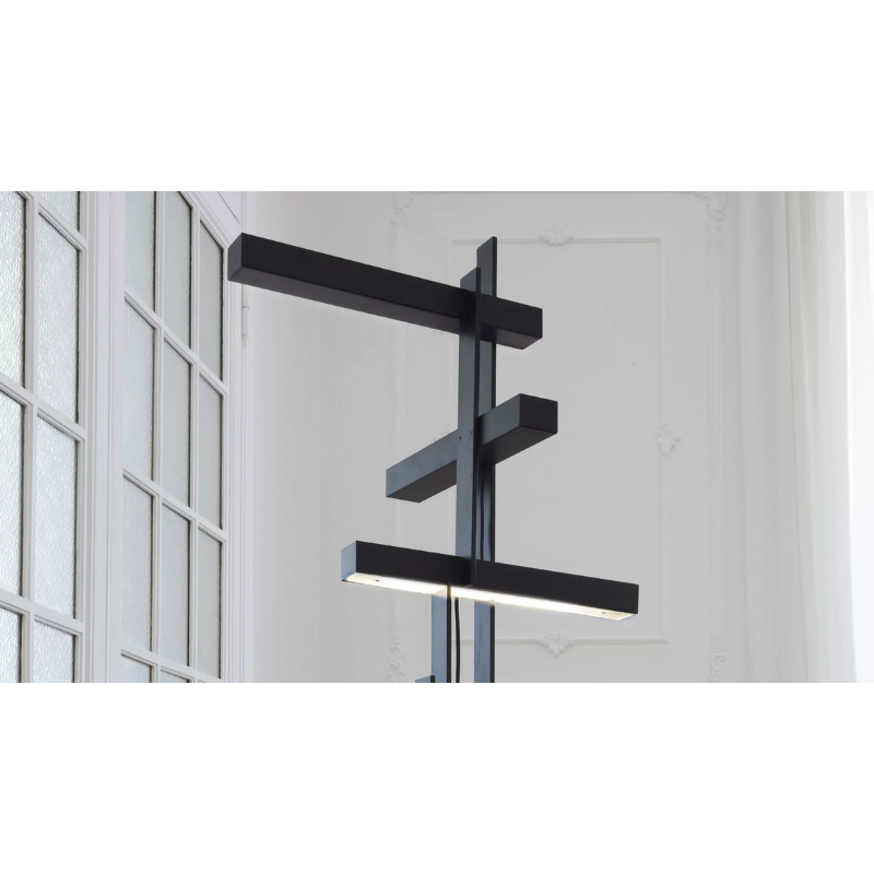 The Las from Oluce in a family space.