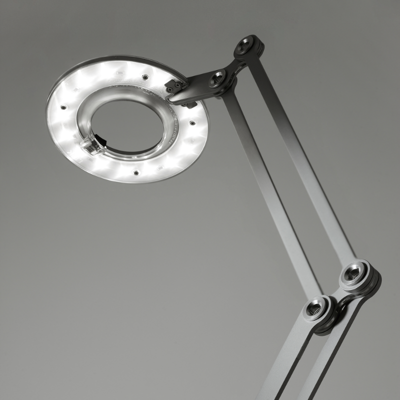 A close up to show the detail of the LED and the Link Clamp from Pablo Designs. all-groups