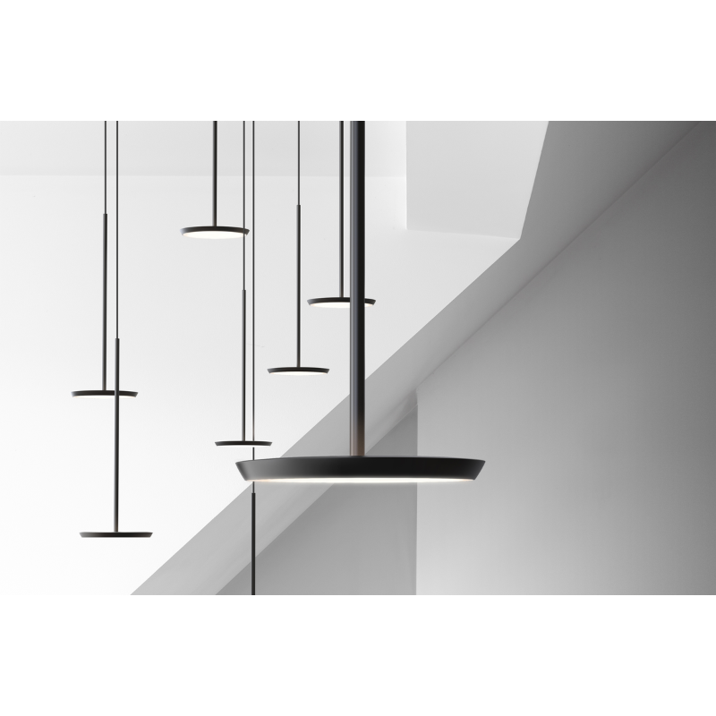 The Sky Collection was inspired as a modular pendant lighting system and Sky Solo is its core foundational element. Its minimal all-aluminum design highlights a powerful two-sided flat panel light source with Dim to Warm LED technology that can deliver up to 1250 lumens of warm ambient light in all directions.