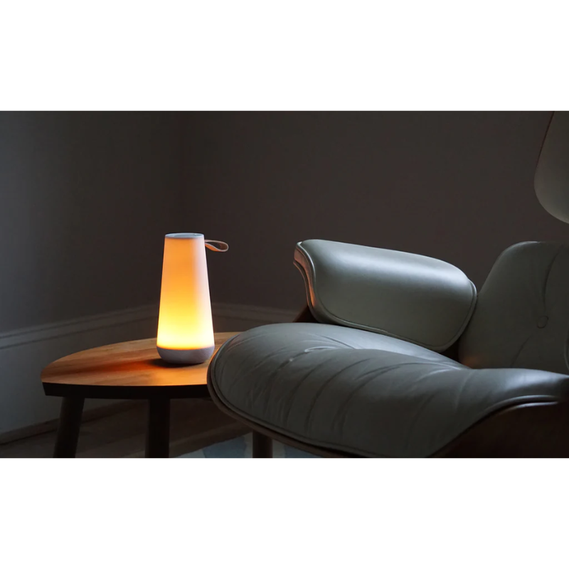 Invoking the primal symbol of the lantern and the warmth of a campfire, UMA Mini is the perfect centerpiece for social gatherings at home, restaurant lounges, and any outdoor setting.