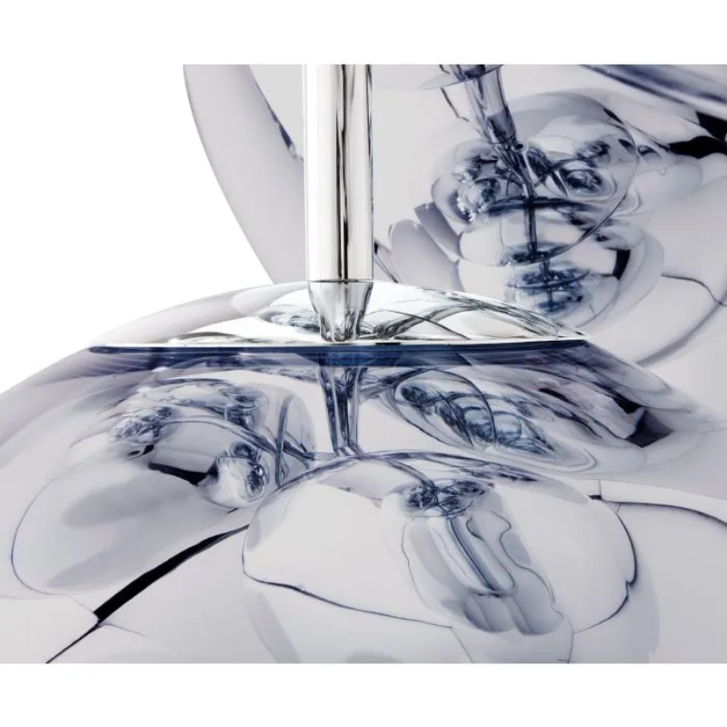 The Melt LED Chandelier from Tom Dixon up close.