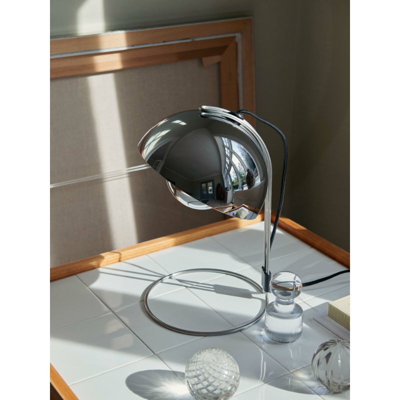 The Flowerpot VP4 Table Lamp from &Tradition in a kitchen and dining setting.