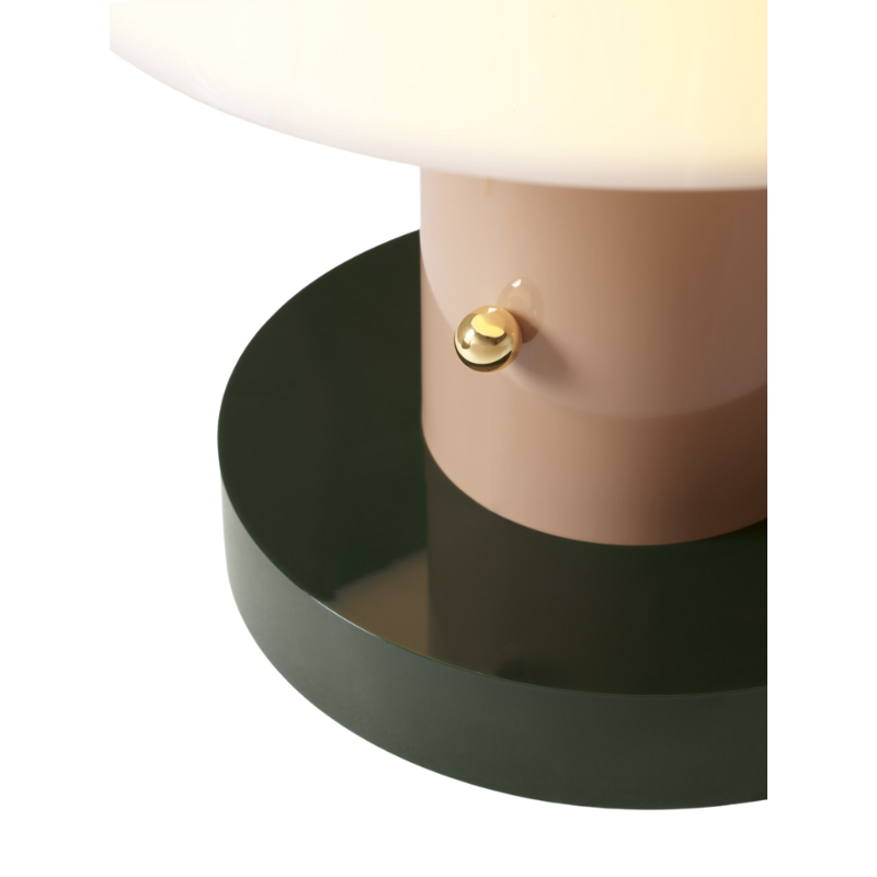 The Setago Portable Lamp from &Tradition in a close up.