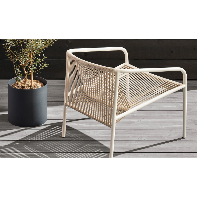 The Lookout Outdoor Lounge Chair from Blu Dot in a living space.