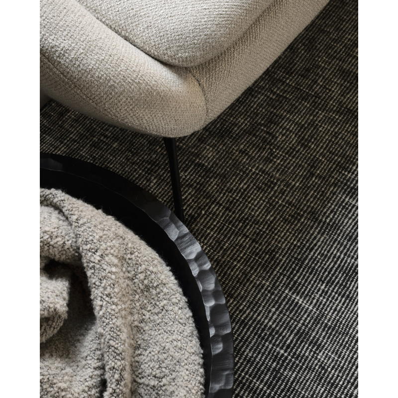 The Chopped XL Bowl from Ethnicraft in a family space.