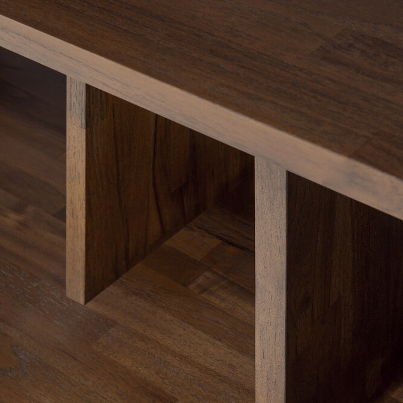 The Irregular Rack from Ethnicraft in 44 inch size shelving.