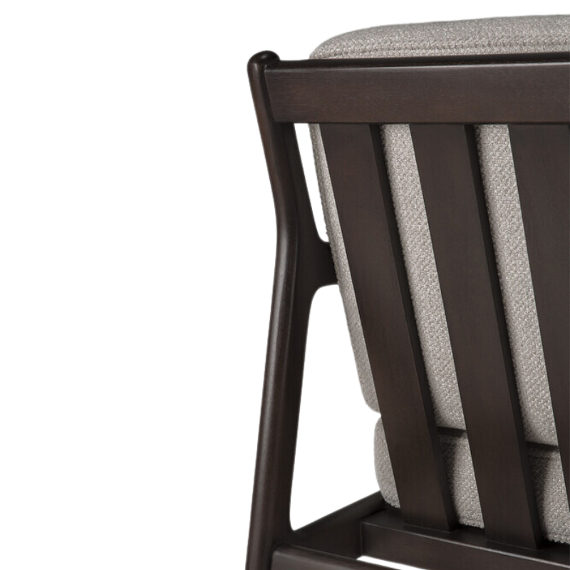 The Jack Lounge Chair from Ethnicraft with an ivory cushion in detail.
