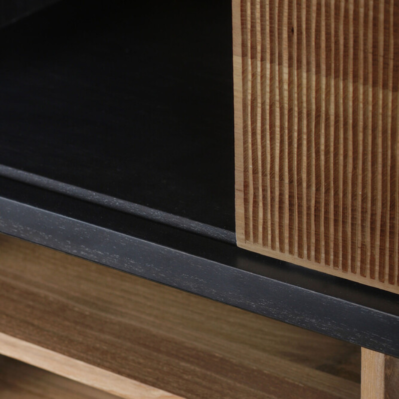 The Oscar Rack from Ethnicraft close up.