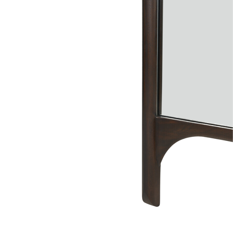 The full PI Floor Mirror from Ethnicraft in a close up shot of the base. all-groups