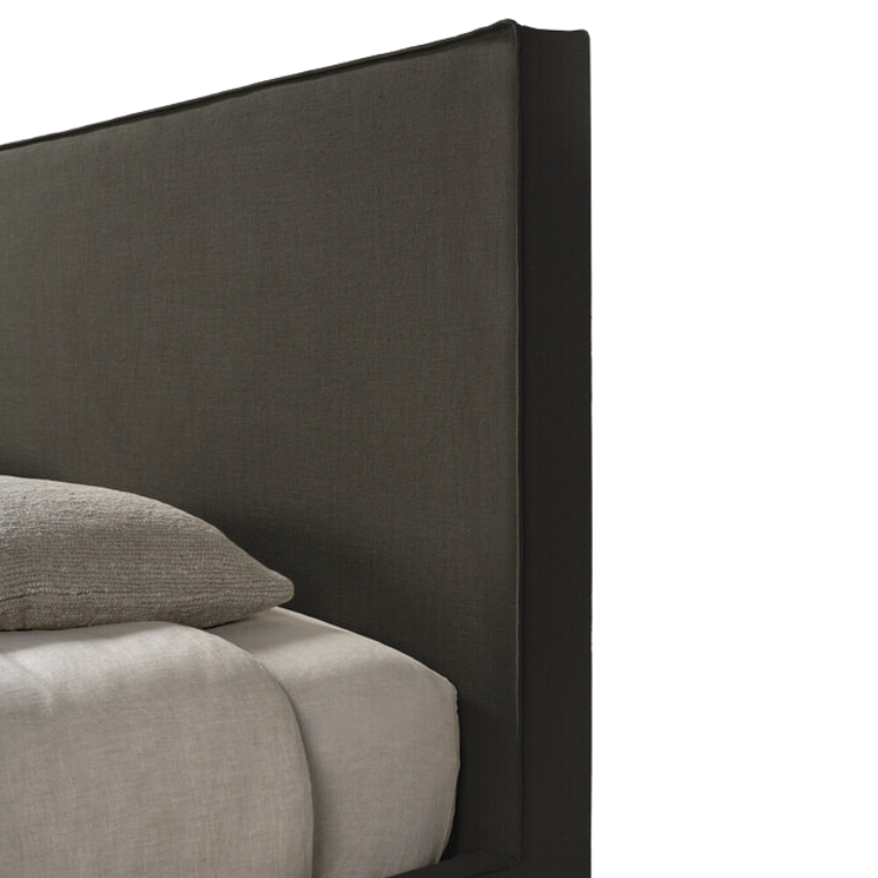 The Revive Bed from Ethnicraft in grey color in detail.