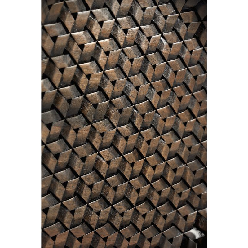 The Tampa Board Set from Ethnicraft in a close up shot showing the texture.