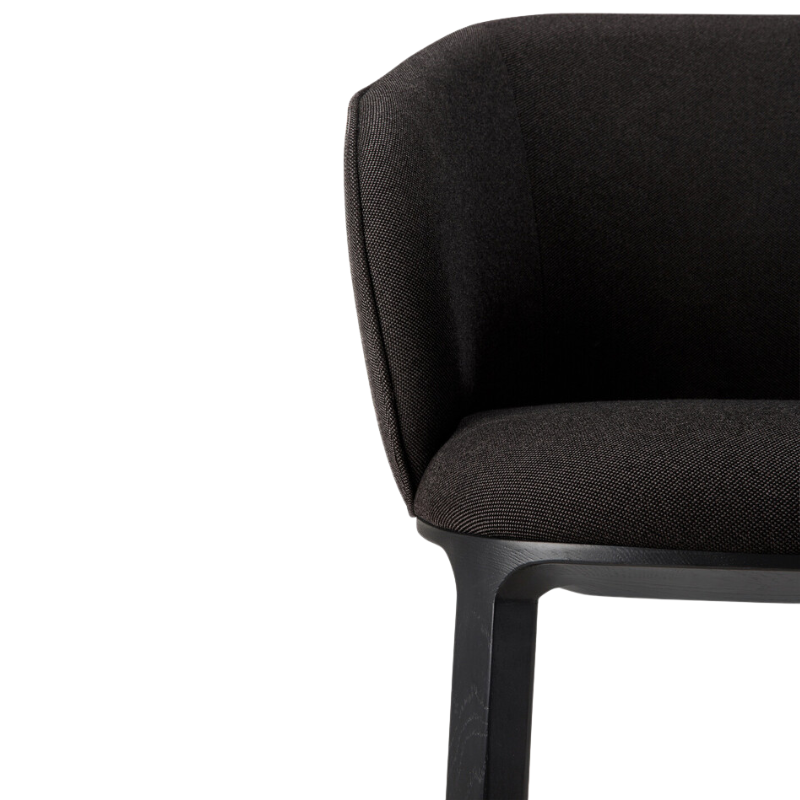 The Unda Dining Chair from Ethnicraft in black close up.