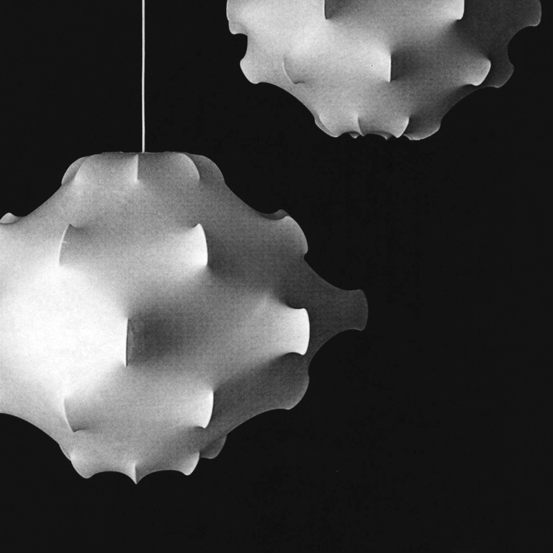 The Taraxacum 1 from FLOS in a studio.