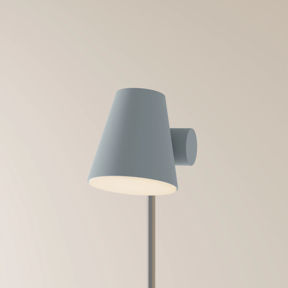 The fog Aim Floor Light from Gantri with the chrome rod option.