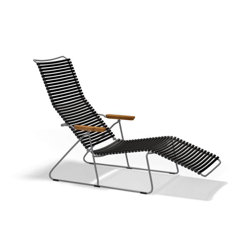 The black Click Outdoor Sunlounger from Houe.
