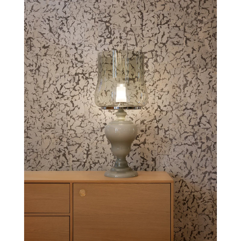 The Kaipo TOO Table Lamp from Moooi in a primary bedroom.