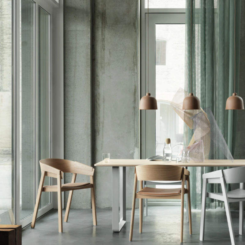 The nature Grain Pendant Lamp from Muuto in a family space.
