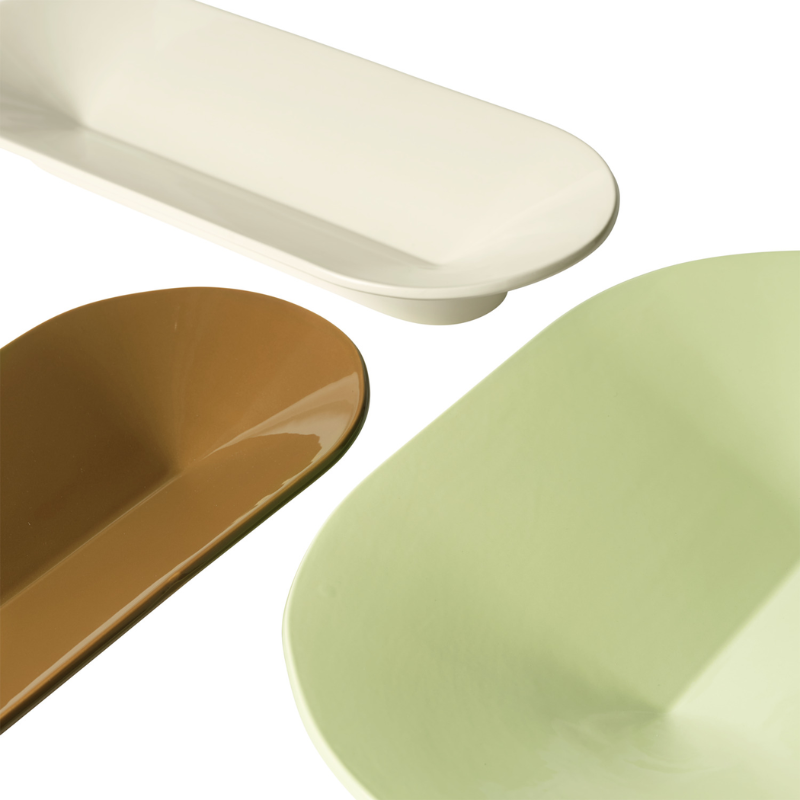The off white, brown green and light green color options for the Mere Bowl from Muuto in various styles. all-groups